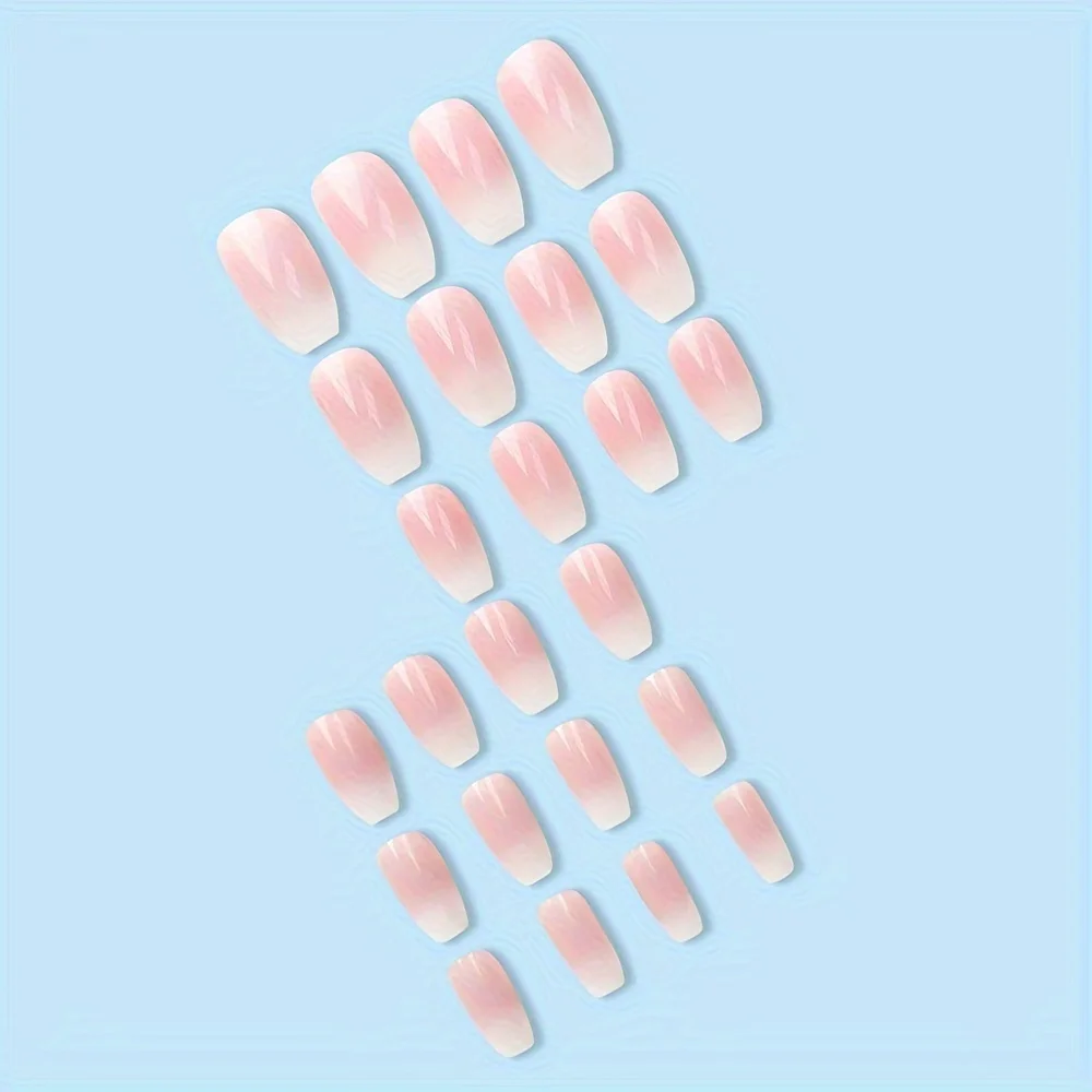 Un set di 24 adesivi per unghi - Nail Art Glossy recensione e prezzo