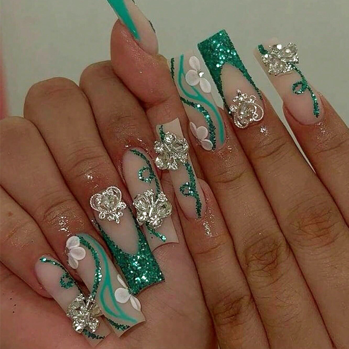 Long Coffin Press on Nails Bal - Nail Art Fake Nails recensione e prezzo