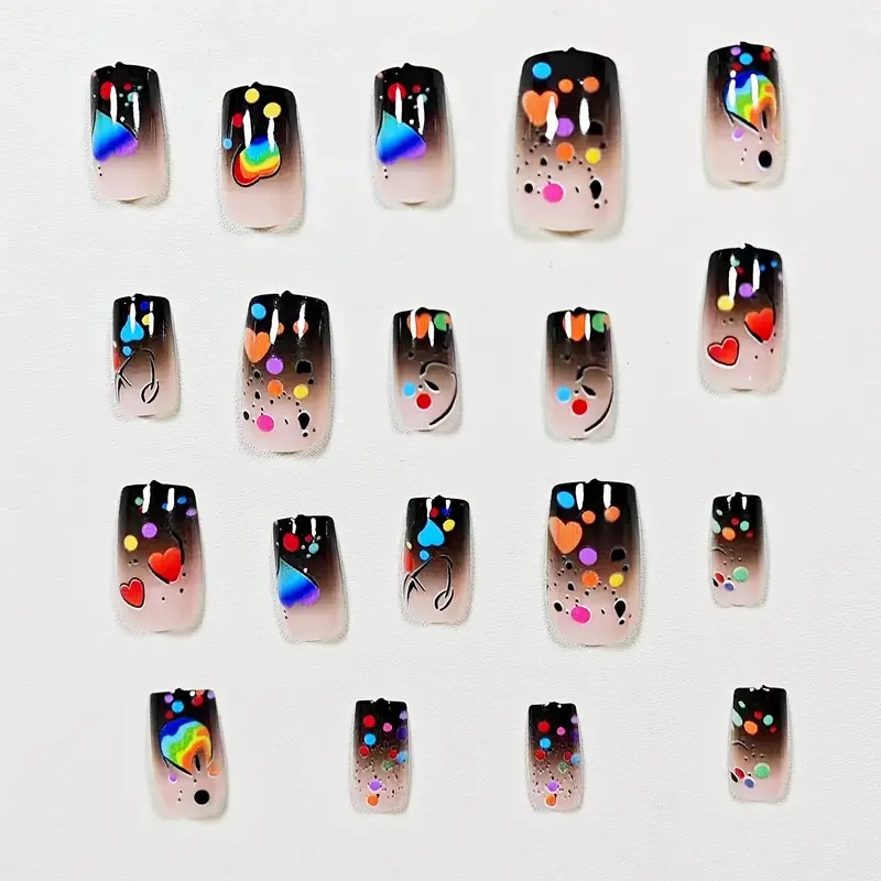 24 Pezzi Unghie Finte Nude Pre - Nail Art Fake Nails recensione e prezzo