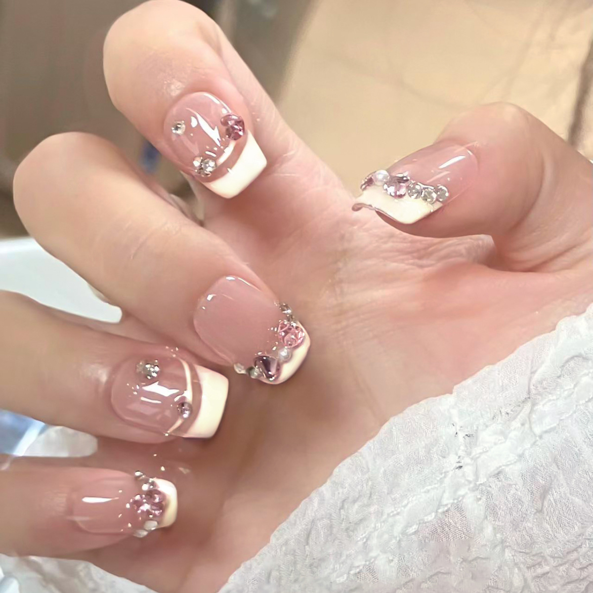 24 pezzi di unghie finte ovali - Nail Art Cat Eye recensione e prezzo