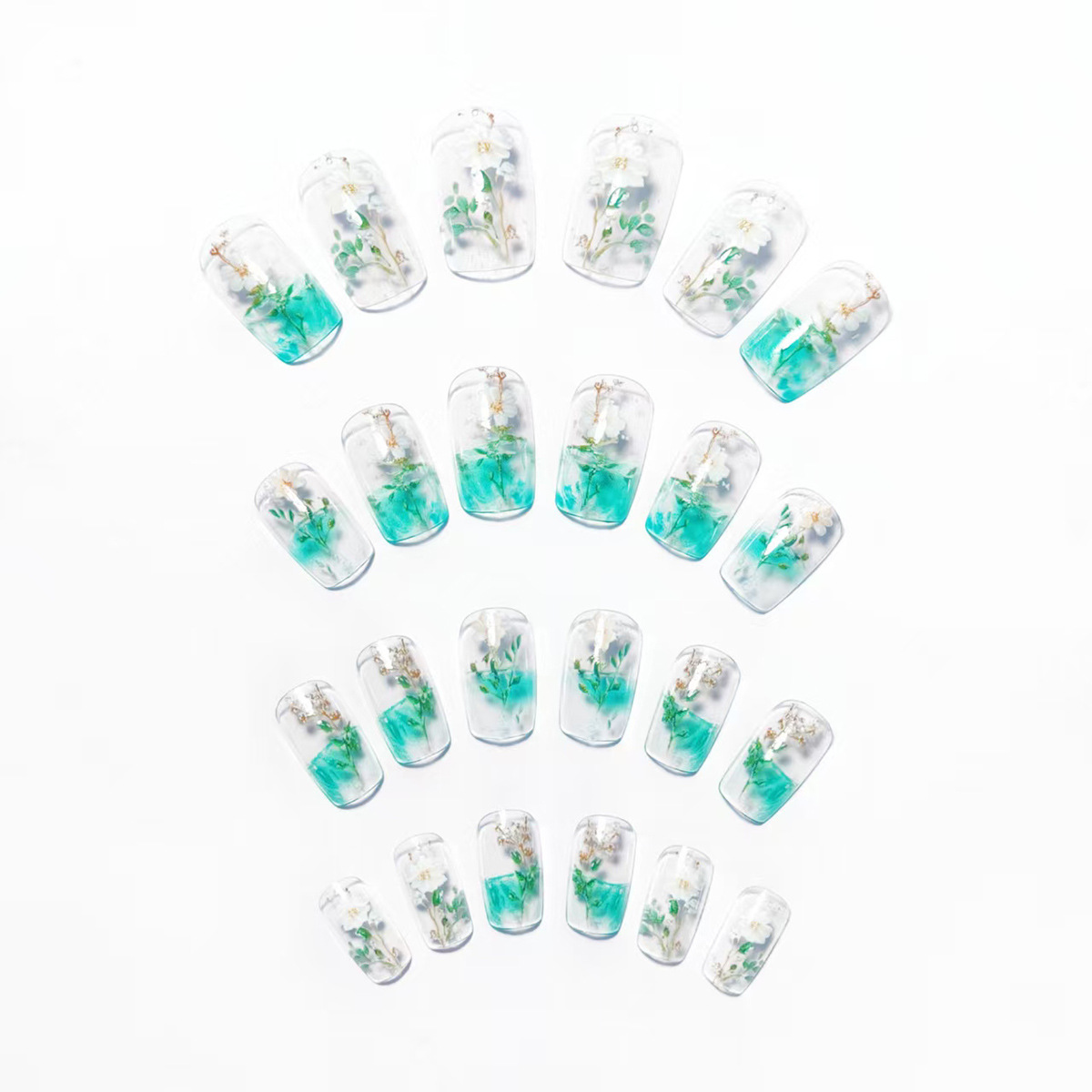 Unghie finte di media lunghezz - Nail Art Design recensione e prezzo