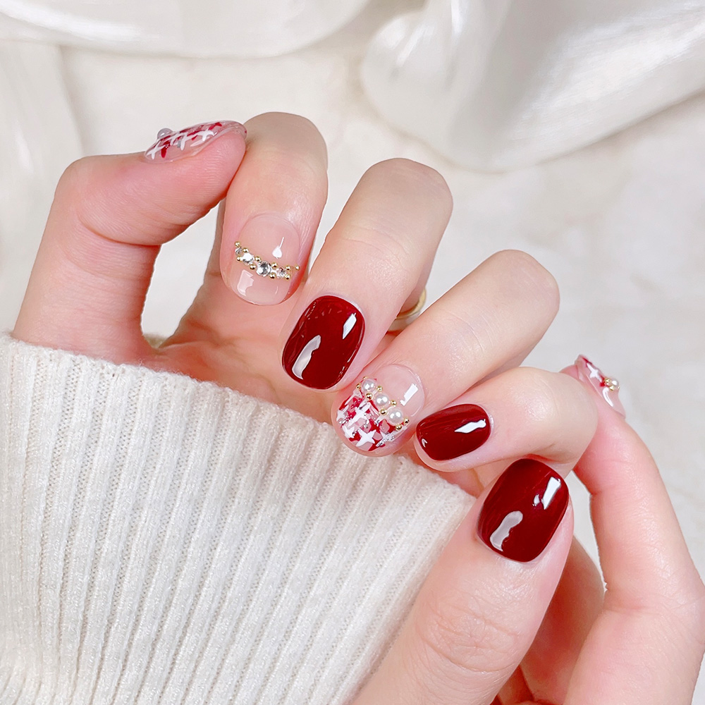 Kit di 10 Unghie Finte Corte Q - Nail Art Design recensione e prezzo