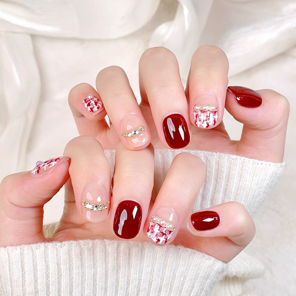 Kit di 10 Unghie Finte Corte Q - Nail Art Design recensione e prezzo