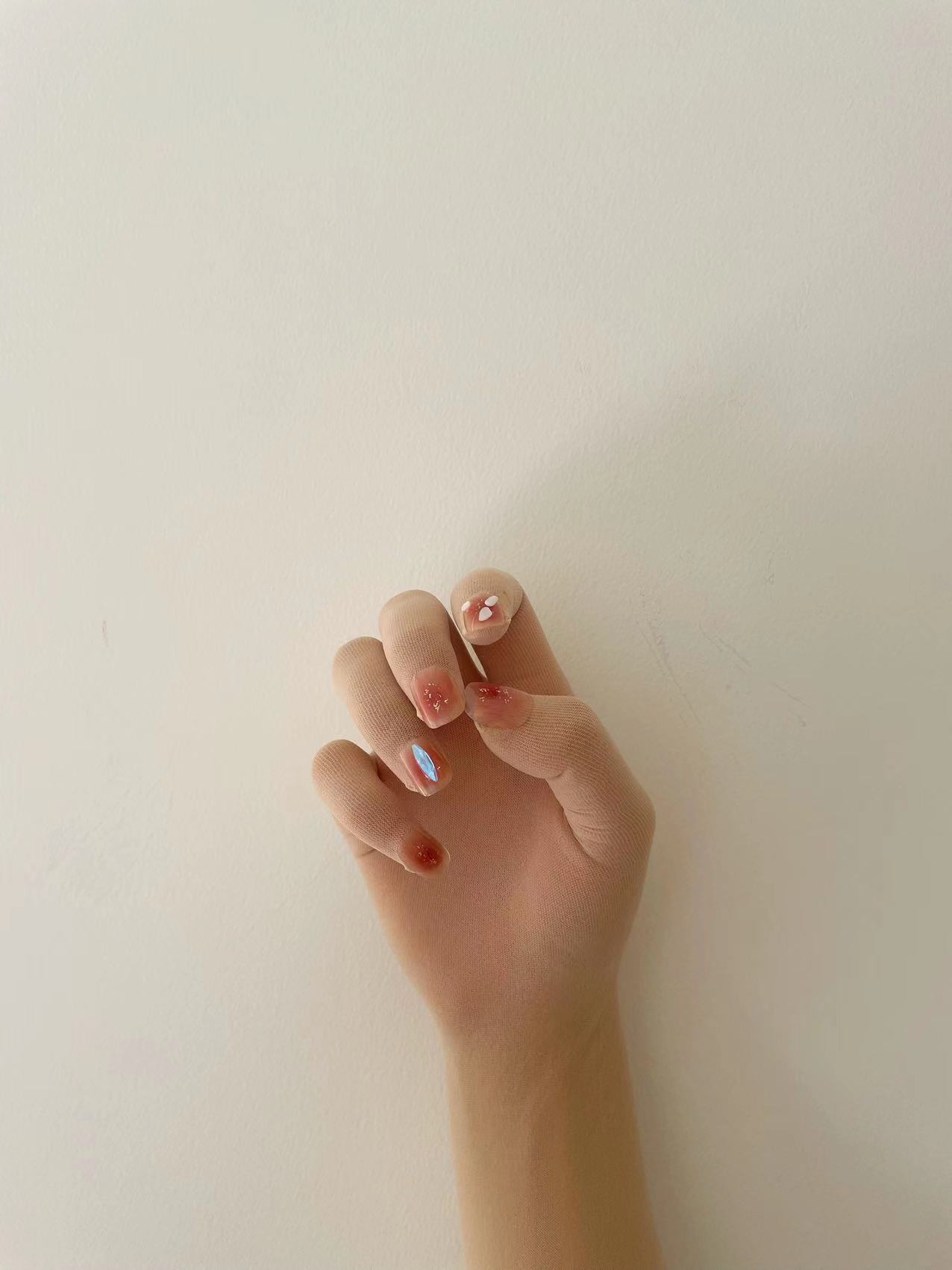 1 paio di calze per protezione - Nail Art Queen recensione e prezzo