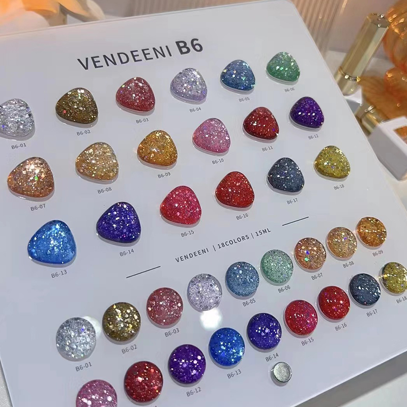 VENDEENI Set di 18 Colori Gel  - Nail Art Cat Eye recensione e prezzo