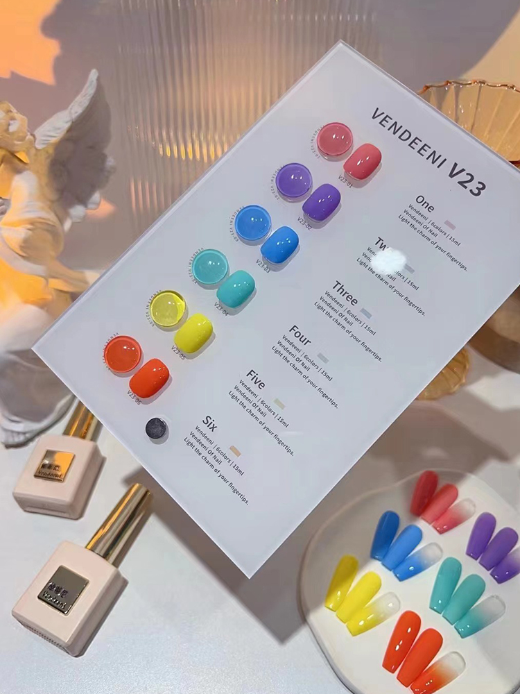 VENDEENI Set di 18 Colori Gel  - Nail Art Cat Eye recensione e prezzo