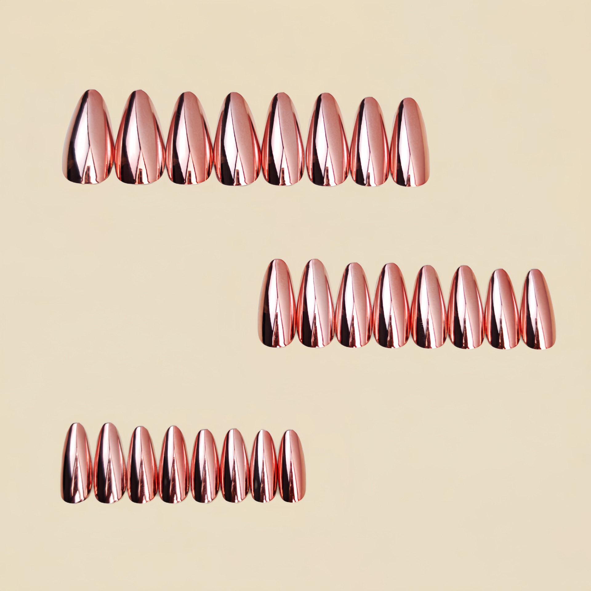 Unghie finte di media lunghezz - Nail Art Glossy recensione e prezzo
